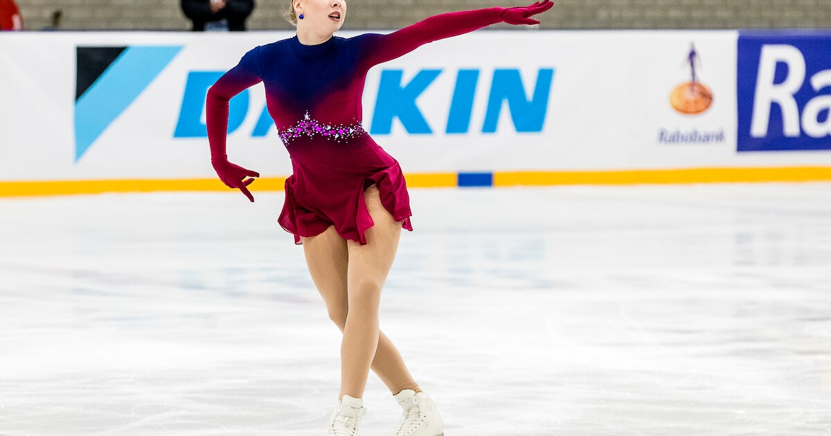 Lindsay van Zundert plaatst zich overtuigend voor vrije kür op EK kunstrijden