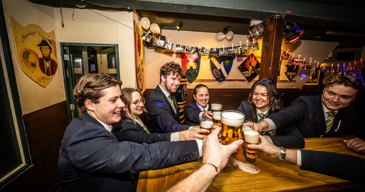 ‘Jasje-dasje’ Quercus heeft een nieuwe sociëteit: De Kuiperij. ‘Vroeger jaagden onze leden nog op ha