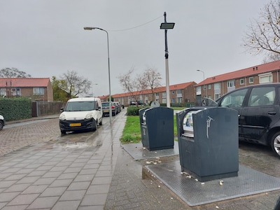 Spotlight bij vuilcontainers in Tiel: veel minder illegale bijplaatsingen