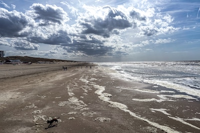 Zomer neemt wat gas terug: weekend begint grijs en wisselvallig