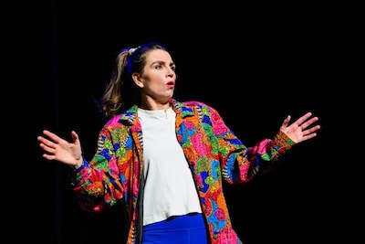 Louise Korthals brengt cabaret naar Tiel