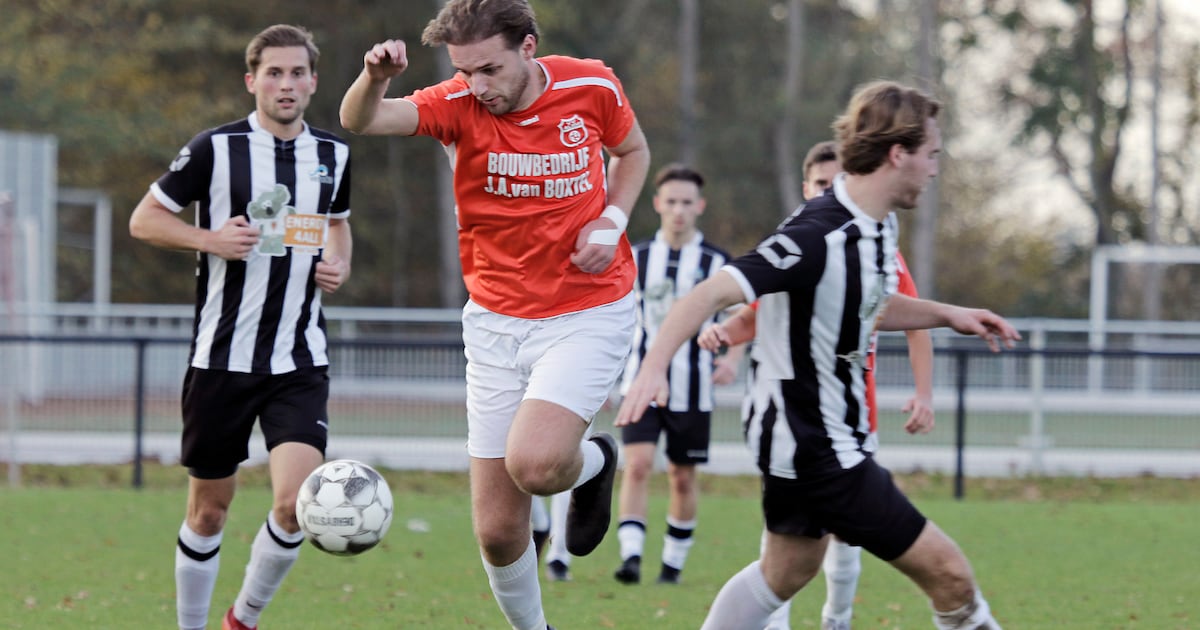 Spits laat meteen van zich horen bij rentree, flink wat hattricks op de regionale velden