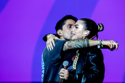 André en Roxeanne Hazes halen alles uit hechte band na ruzie: ‘Zonder dat het geforceerd voelt’