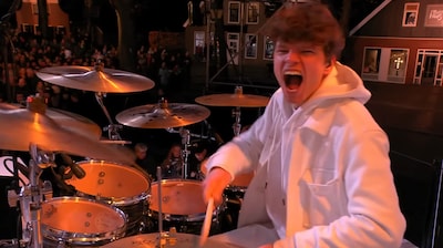 Wilde drummer bij The Passion leek drie Red Bulls op te hebben, maar dat zat anders