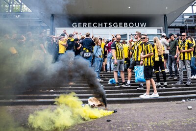 Supportersgroepen van Vitesse eisen actie van KNVB en dreigen met acties
