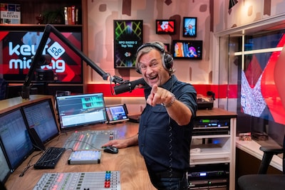 Eddy Keur stopt met middagshow en vertrekt bij NPO: ‘Ze konden me niks extra’s bieden’