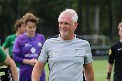 Jonathan-coach Eddy Levering geeft positieve draai aan geschrapt duel: ‘Het liefst heb je geen onder