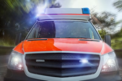 Vrouw rijdt in op groep kinderen in Duitsland: agent te geschrokken om te getuigen