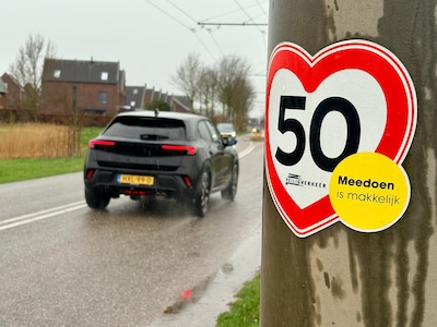 Stickers met hartjes tegen ‘racebaan’, maar tóch ging het hier vrijdagavond helemaal fout in Arnhem