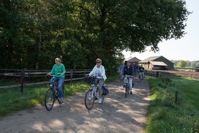 Boerderijenfietstocht door Achterhoekse scholtengoederen