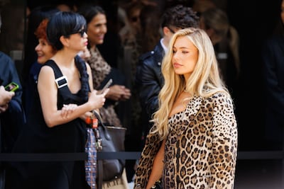Jutta Leerdam was écht aanwezig bij de D&G-show in Milaan en de perfectie spatte ervan af