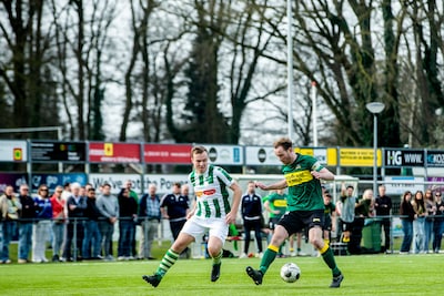 Liever PSV-uit dan SDOO-thuis bij BVC’12 • Eendracht-trainer trakteert op braadworsten • Achilles’29