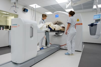 Nieuwe behandelingen lijken effect te hebben: deel van de patiënten met uitgezaaide kanker leeft langer