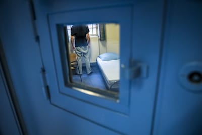 Altijd eigen cellencomplex willen hebben? Politie laat bureaus veilen