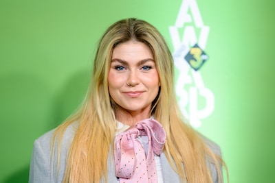 Danny Vera blaast Roxeanne Hazes omver met eigen versie van haar liedje: ‘Gemaakt toen ik depressief was’