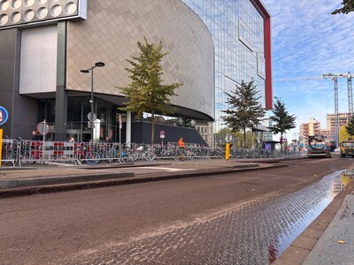 Busbaan bij Vredenburg twee dagen dicht voor het aanbrengen van nieuw asfalt