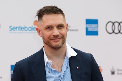 Tom Hardy ontslagen uit misdaadserie MobLand na ‘reeks conflicten’