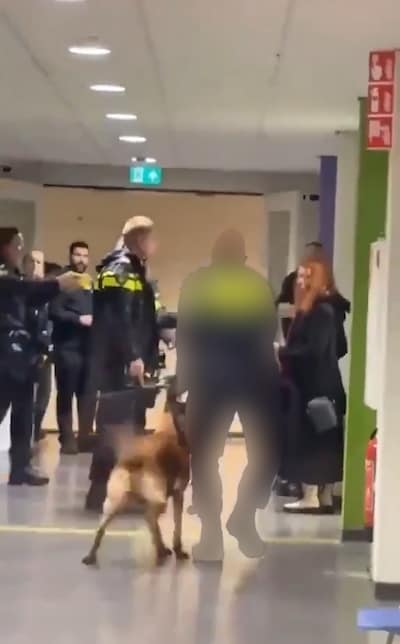 Wereldwijd ophef over video agent die hoogzwangere vrouw op de grond gooit in azc: ‘Dit is discriminatie’
