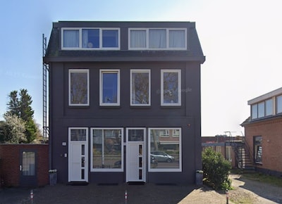 Fundaparel: in dit Nijmeegse herenhuis met zwembad kun je met je hele vriendengroep wonen