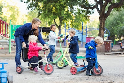 Grote afname zzp’ers in thuiszorg en kinderopvang: ‘Het is buigen of barsten’