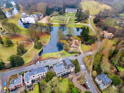In de kleinste gemeente van het vasteland zijn de villa’s groot, maar de meningsverschillen klein