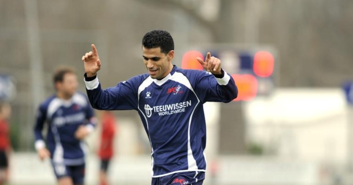 El Allachi stopt, De Graaf verlengt | Sport | De Gelderlander.nl