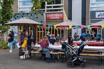Lindenberg houdt wijkpicknick voor Dukenburg in Nijmegen