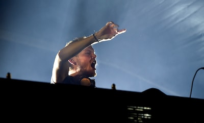 Rechtszaak van voormalig manager dj Avicii van tafel: ‘Een duidelijke boodschap’