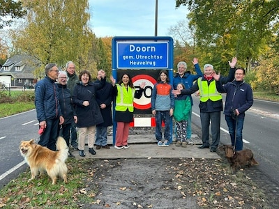 Bord en komgrens Doorn schuift op: voortaan 50 kilometer per uur bij Revius Lyceum