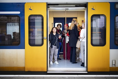 NS biedt goedkopere treinkaartjes aan voor reizigers in rustige treinen buiten de spits
