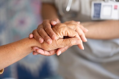 Echt alleen als allerlaatste stap: dit zijn de regels voor euthanasie in Nederland