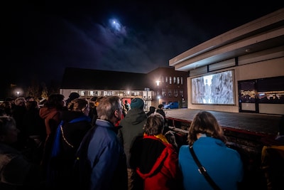 Films op witte Bemmelse muren: ‘Eens wat anders dan avondje Netflix’