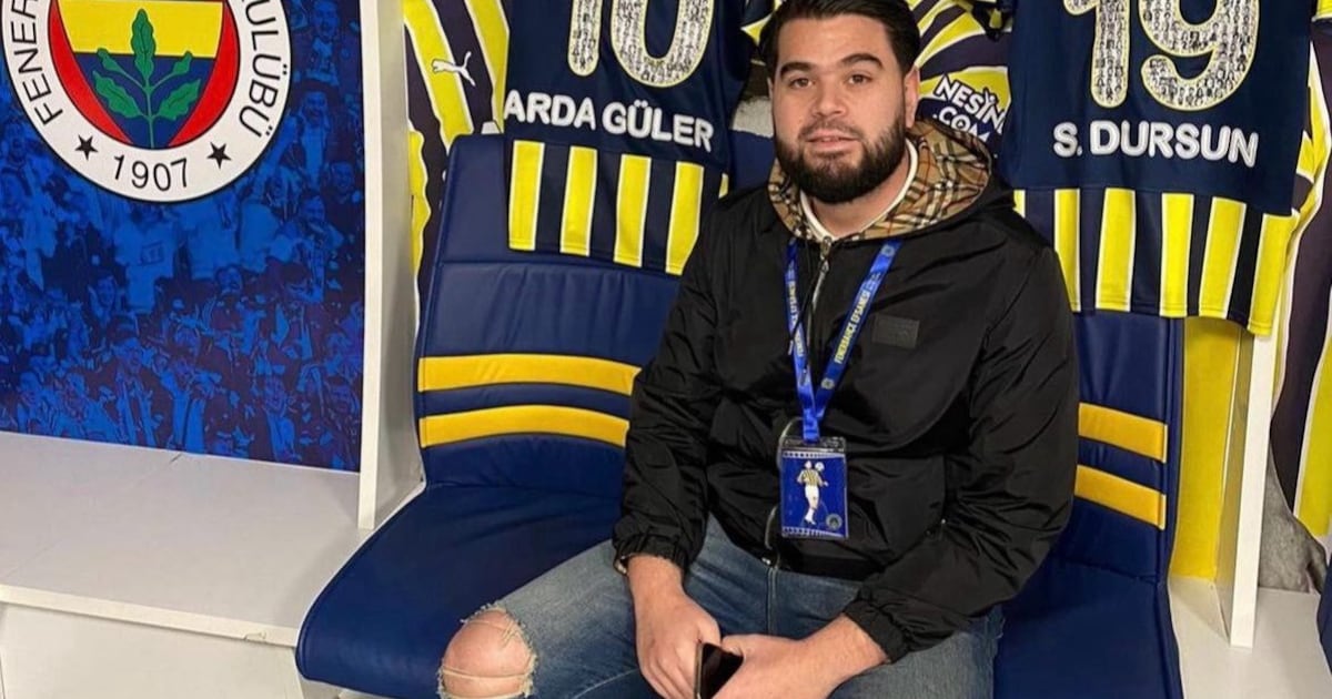 Yasin (32) ging op slippers naar de kapper en werd even later ...