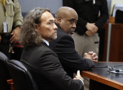 Jury is er snel uit: voormalig bendelid schuldig bevonden aan 30 jaar oude moord op rapper Tupac