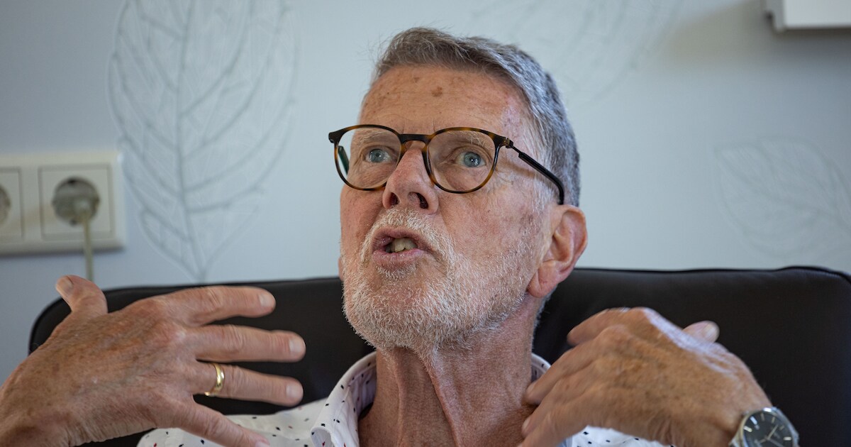 Jacob is 71 als hij uit de kast komt, maar zijn vrouw blijft: ‘Ik maak ...