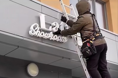 Geen ‘sale’ of Fashion King meer in Rusland: winkeliers zuchten onder nieuw verbod op buitenlandse namen