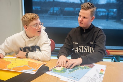 Deze nieuwe atlas is een feest voor de vingers: ‘Mijn leerlingen zien nu dingen die ze nooit hebben gezien’