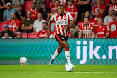 PSV gaat met revaliderende Alassane Pléa en Nick Olij op trainingskamp naar Spanje