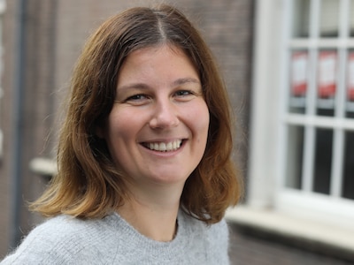 Van activistische vakbond tot netwerk voor studenten: Mette schreef een boek over ‘de geschiedenis v