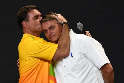 Verdere ontbossing Amazone en forse bezuinigingen: dit staat Brazilië te wachten als Flávio Bolsonaro wint