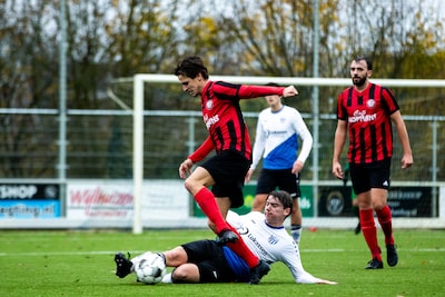 DDV pakt eerste periode in 4D • Union grijpt mis in 3J • AWC komt tegen concurrent niet verder dan 1