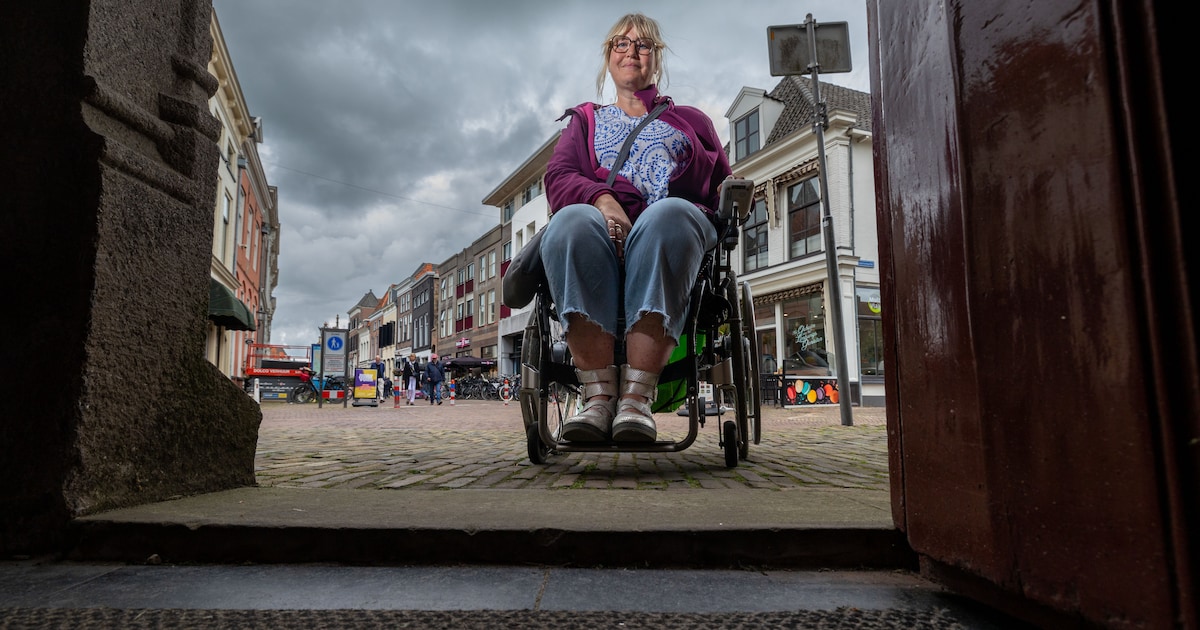 ‘We zien hier nooit iemand in een rolstoel’ — Yvonne (54) weet precies waarom