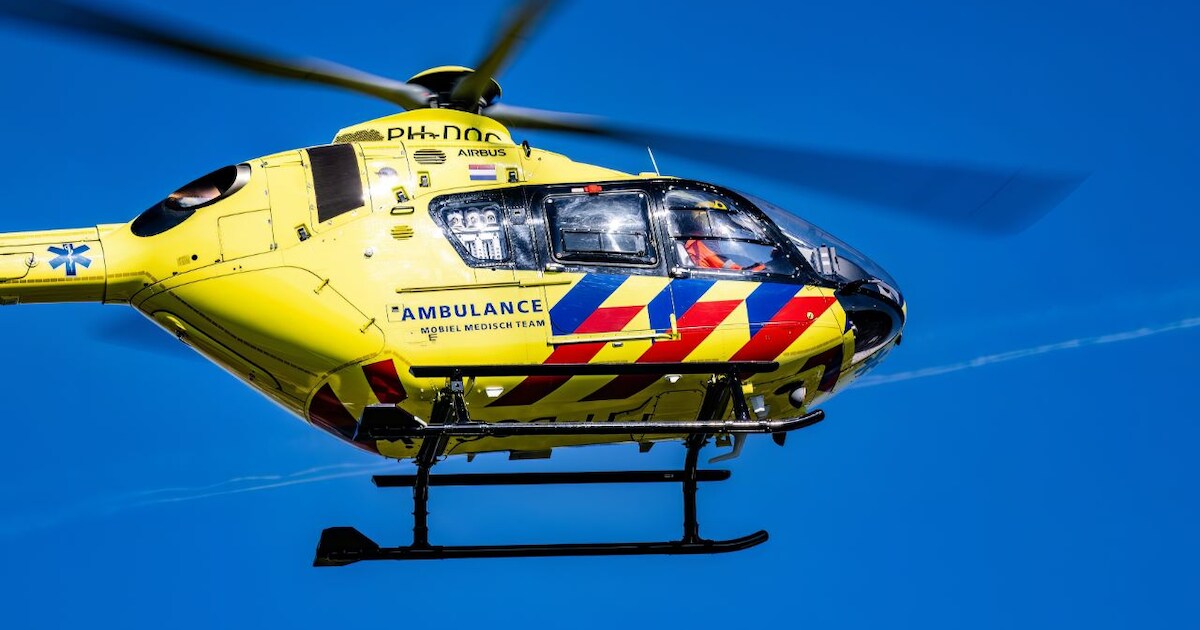 Fietser gewond na botsing met andere fietser op Abdijlaan in Doetinchem, traumahelikopter gealarmeer