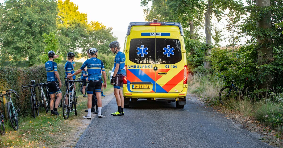 Boosheid bij wielerclub Lochem na zware aanrijding: ‘Die klap ging door merg en been’.
