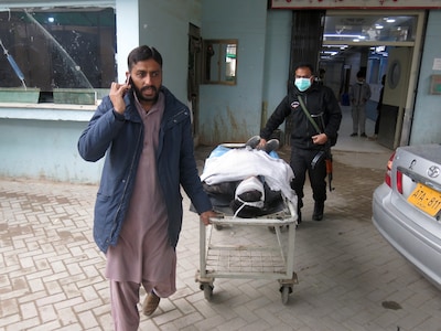 Meer dan 120 doden bij reeks aanvallen in Pakistan