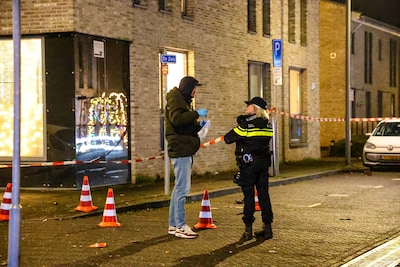 Na oud en nieuw afgelopen zaterdag weer onrustig in Schuytgraaf: één arrestatie: ‘Dit is barbaars ge