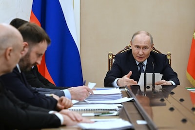 Rusland kan oorlog zeker nog vijf jaar volhouden, zegt econoom: ‘Maar Poetin is totaal niet meer rationeel’