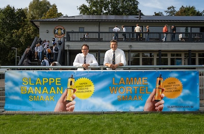 Vader van drie tieners bedenkt anti-vape campagne om jongeren te raken waar het pijn doet