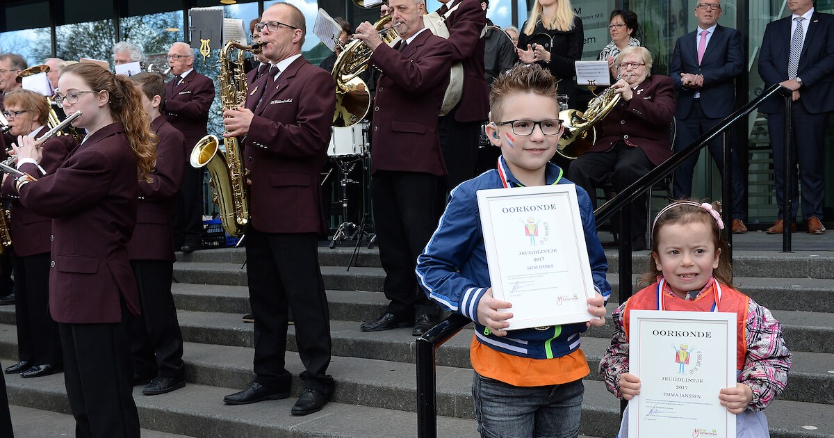 Jeugdlintje voor ernstig zieke Siem (8) en Emma (6) uit Wilbertoord ...