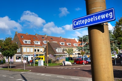 Arnhem maakt nieuw plan voor parkeren, met betalen rondom Rijnstate: buurt komt in actie